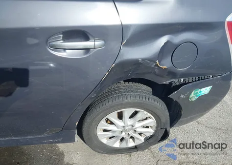 2013 Toyota Prius Plug-In z USA, uszkodzony, nr VIN JTDKN3DP1D3042765